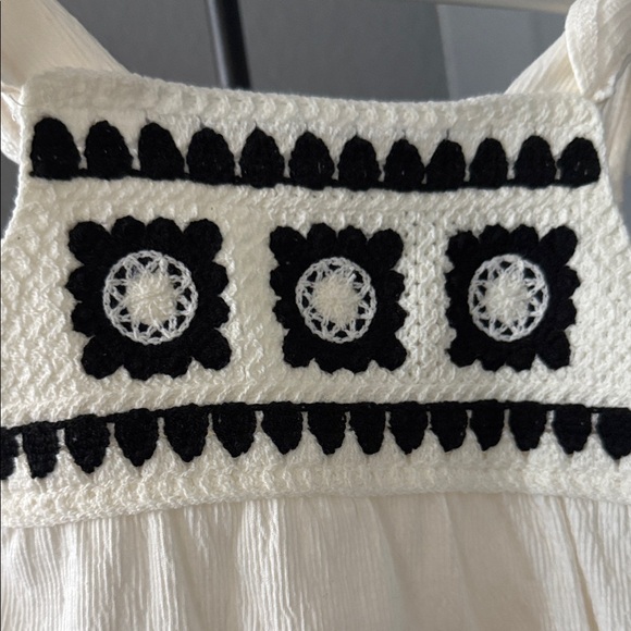 Nicole Miller Cream and Black Baby Romper - Picture 5 of 5